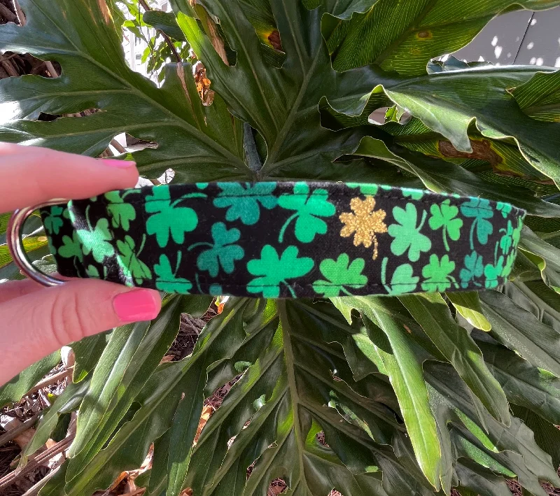 Lucky Shamrocks Dog Collar