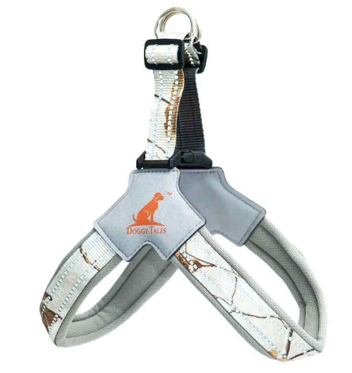 Doggy Tales Realtree Step In V Harness, Snow