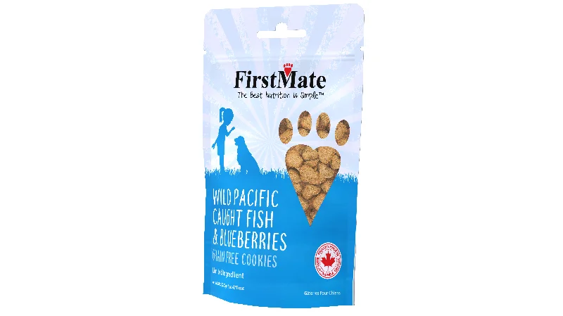 FirstMate Wild Pacific Caught Fish & Blueberries Treats 226g